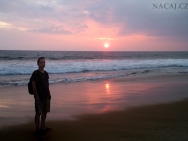 Západ slunce na pláži. Varkala, Kerala, Indie